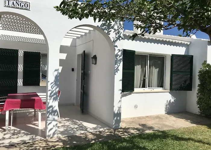 Tango Dom wakacyjny Cala en Bosch